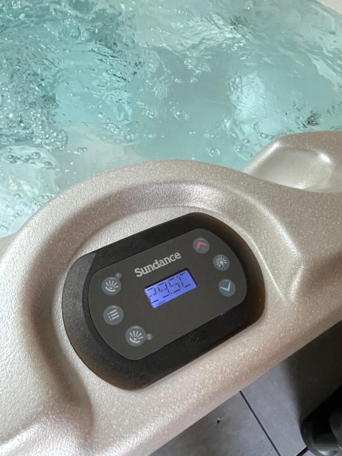 Hillion Magnifique Corps De Ferme Renove Avec Jacuzziヴィラ エクステリア 写真